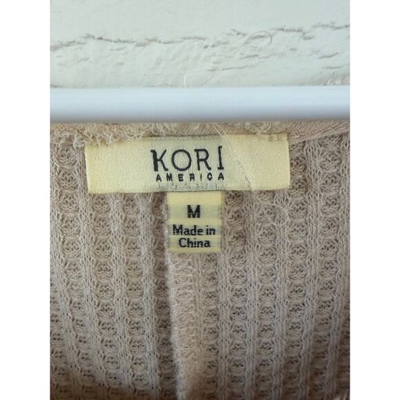Kori America Beige Waffle Knit Layered Ruffle Hem Top M/L Boho - Picture 3 of 5